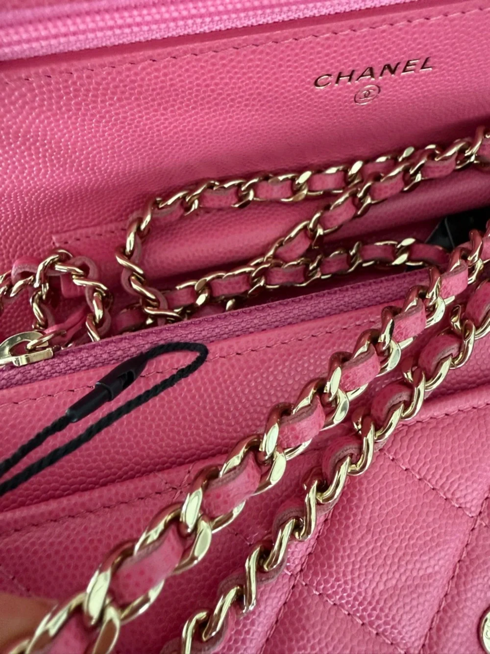 CHANEL classic wallet on chain in Caviar Gold /champagne hardware - Picture 5 of 5